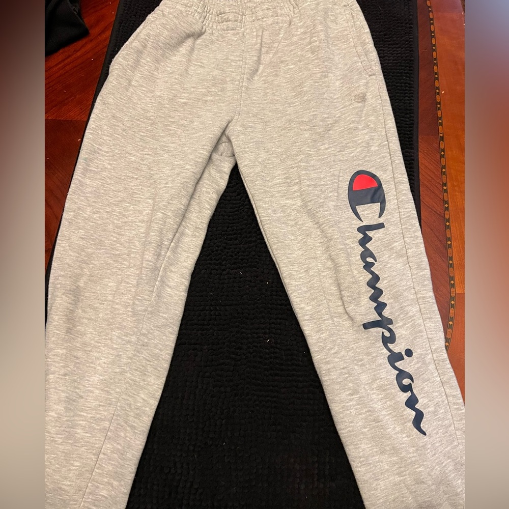 Champion Boys Gray sweatpants Youth Large